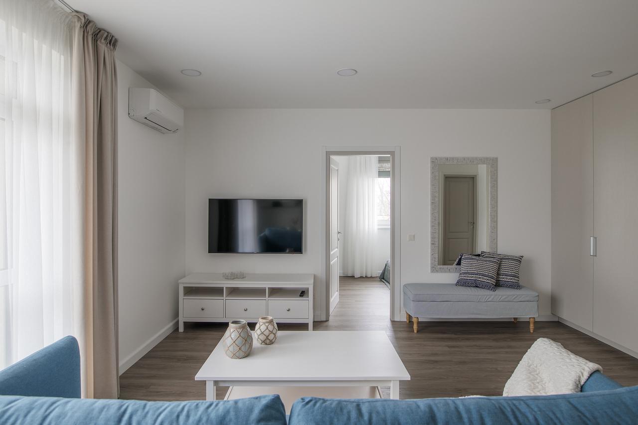 Comfort Stay - Κλαϊπέντα Εξωτερικό φωτογραφία